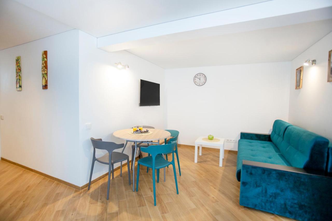 Groundfloor Apartment On The Green Hill Kowno Zewnętrze zdjęcie