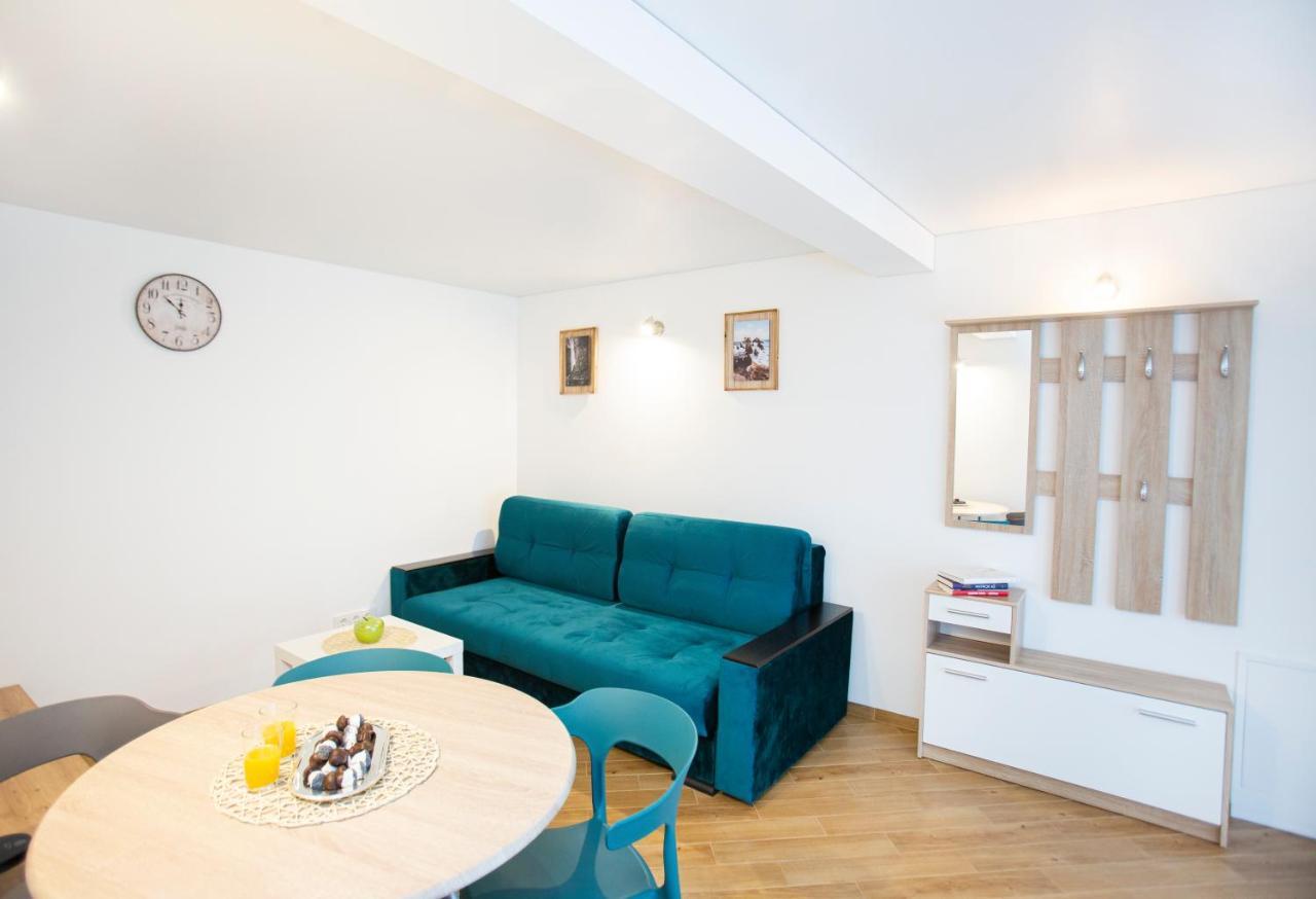 Groundfloor Apartment On The Green Hill Kowno Zewnętrze zdjęcie